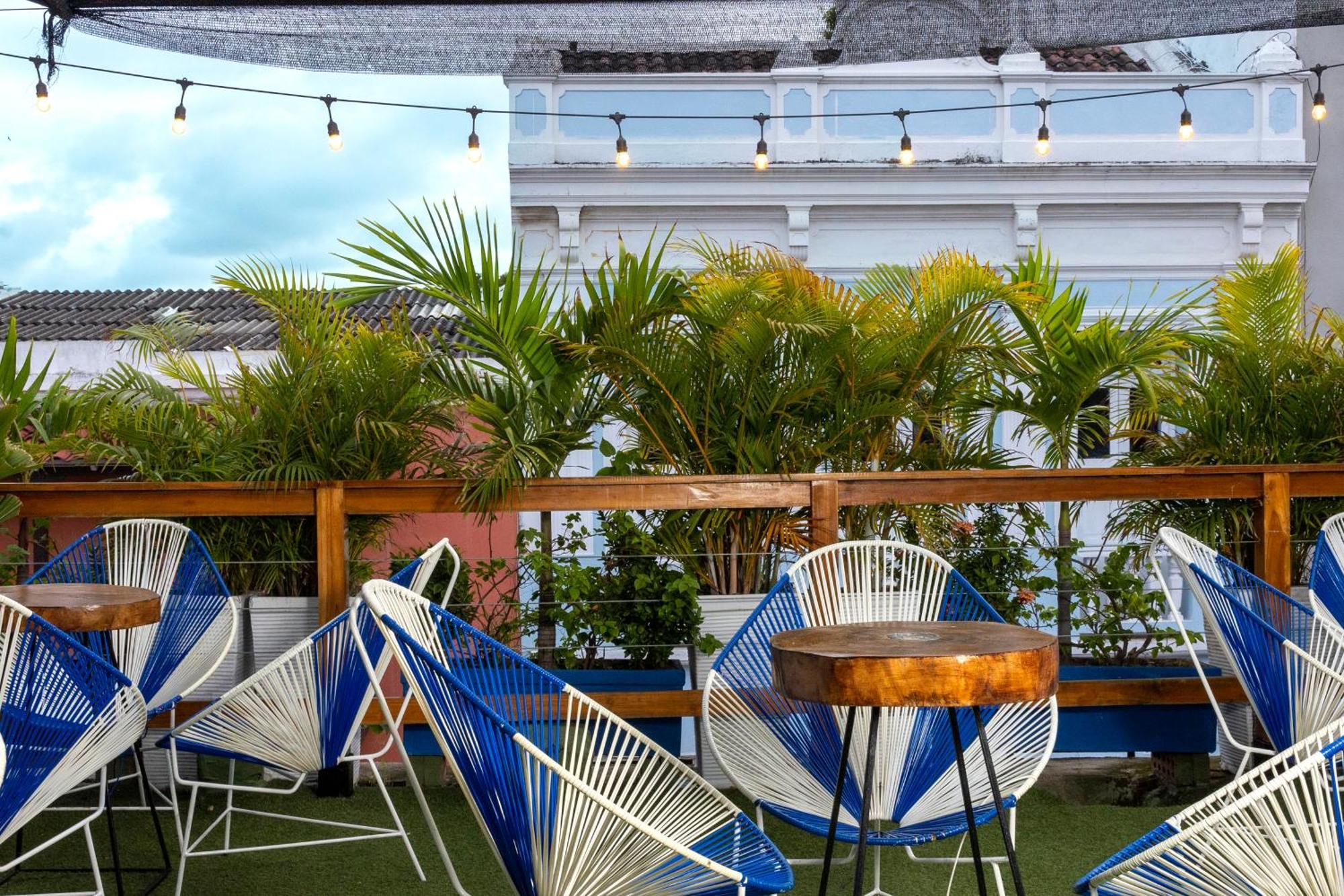 Seven Nights Hostel Картахена Экстерьер фото