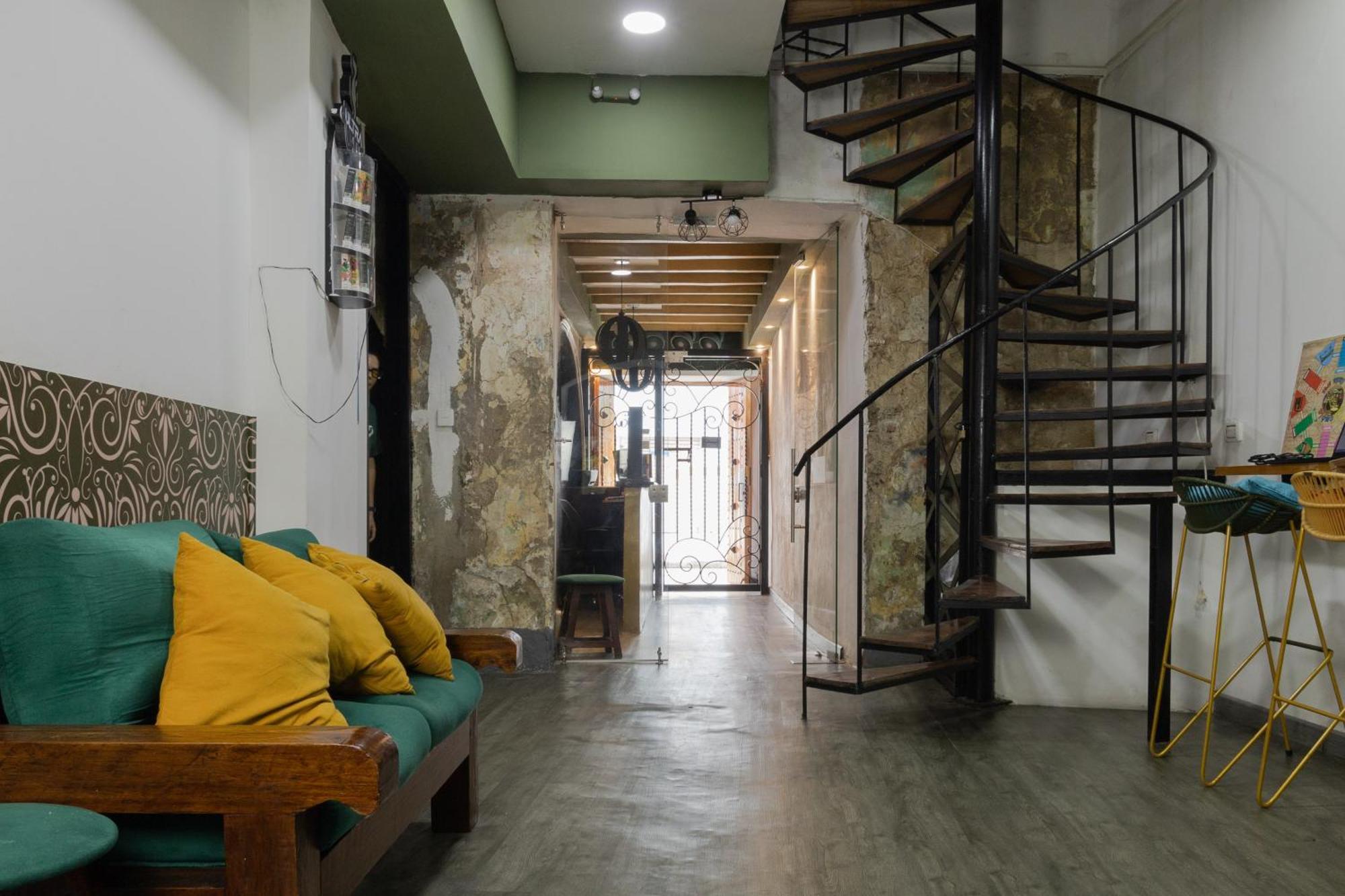 Seven Nights Hostel Картахена Экстерьер фото