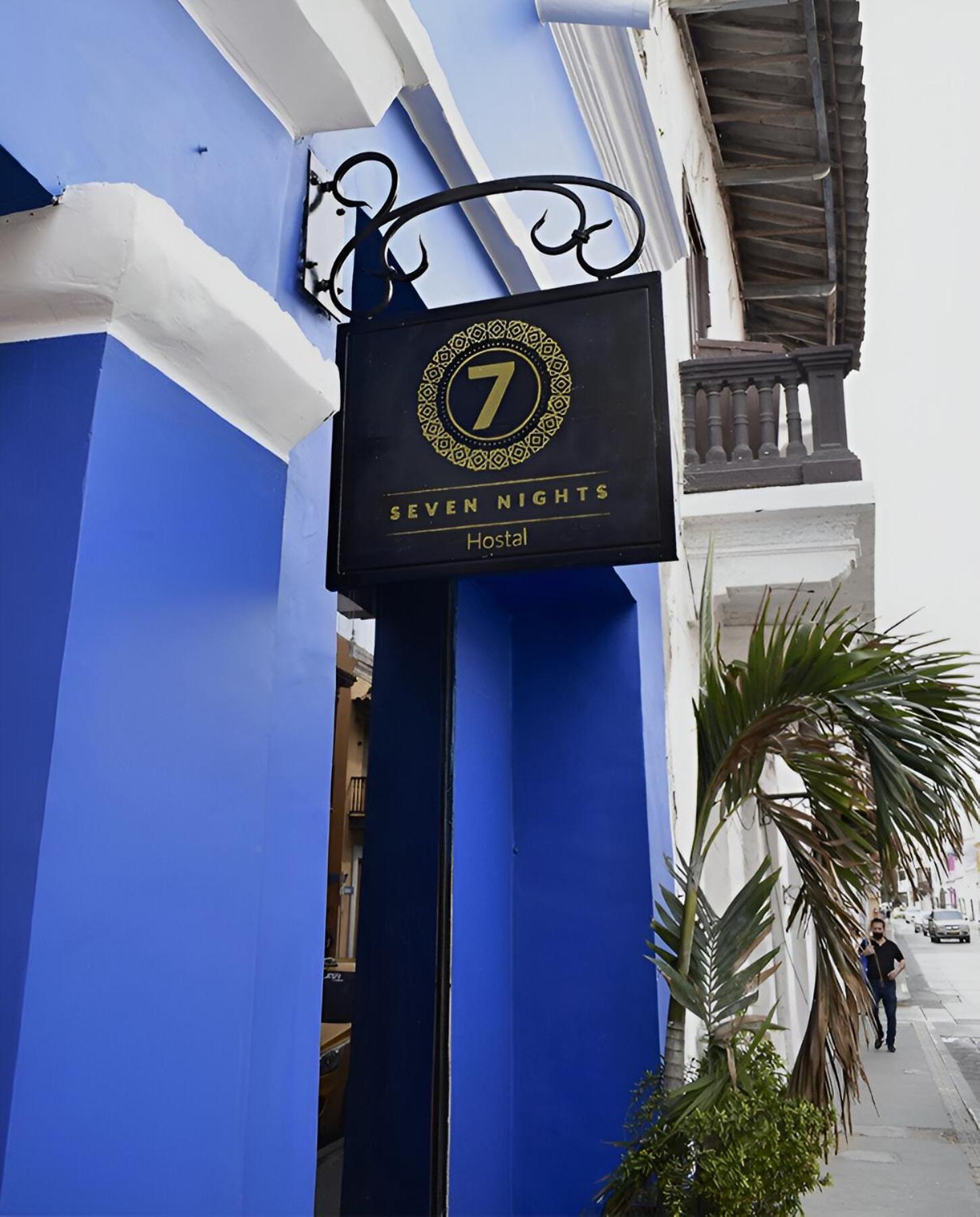 Seven Nights Hostel Картахена Экстерьер фото